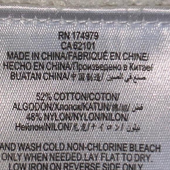 NWOT BCBG Soft long sleeve Cardigan Sweater - Picture 5 of 7